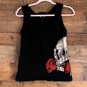 Hot Topic black tank top skull red roses Size Large